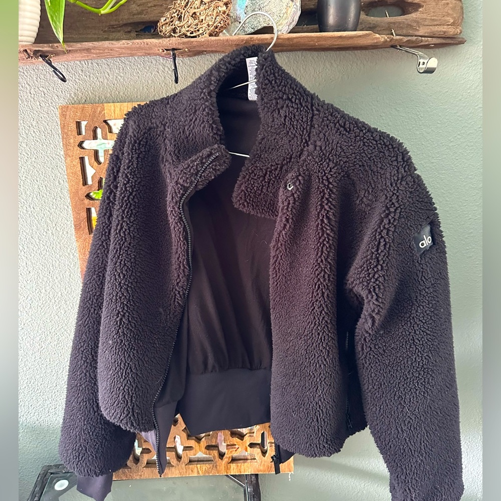 ALO Yoga Foxy Sherpa jacket black sz XS